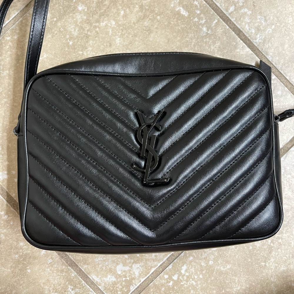 YSL LOU CAMERA BAG IN QUILTED LEATHER